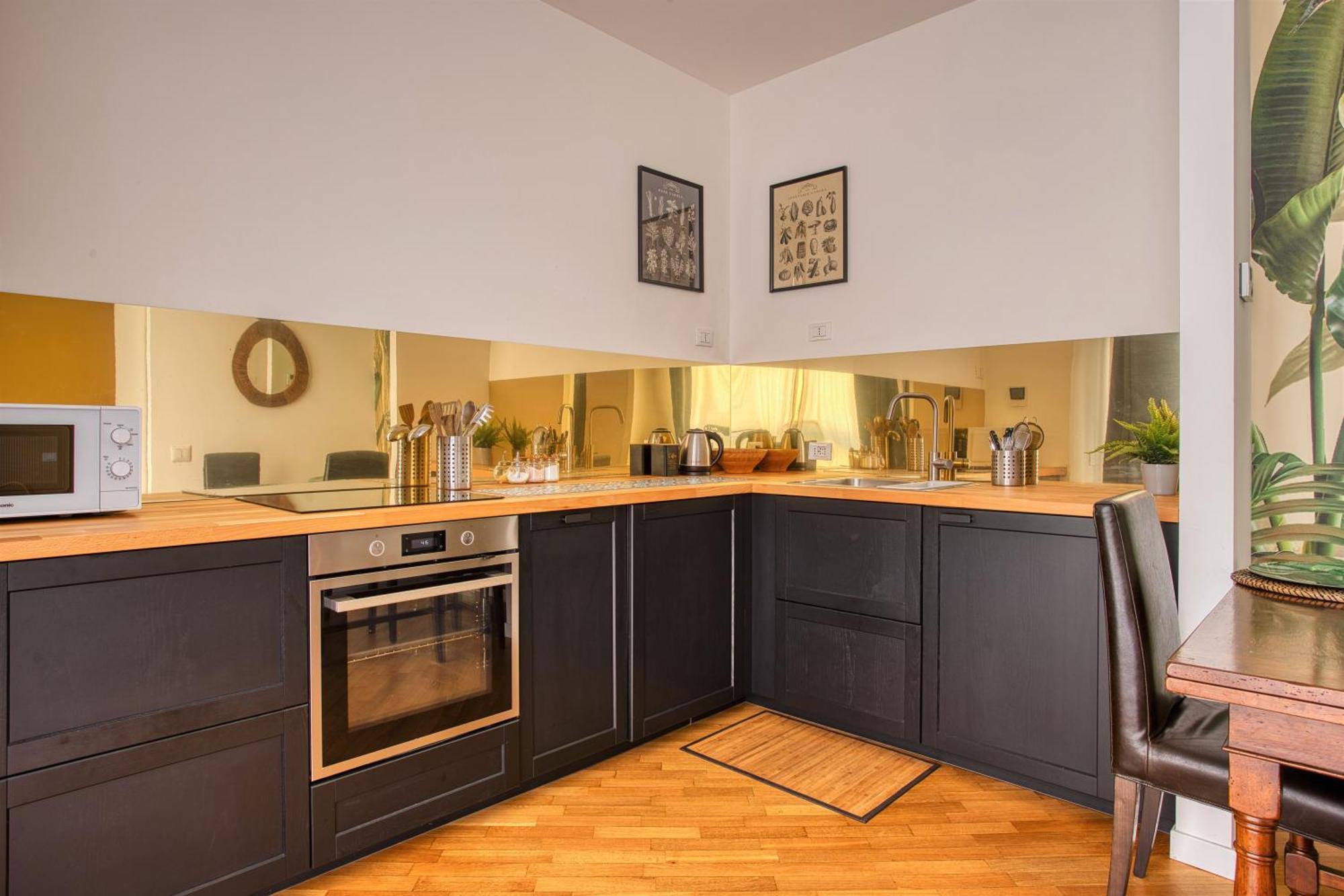 Charming Apartment In Tortona Navigli District มิลาน ภายนอก รูปภาพ